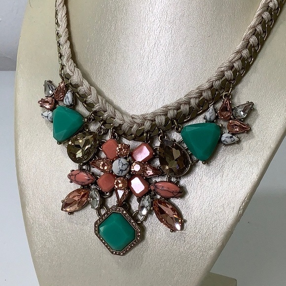 Chloe + Isabel multi color stones and crystals rope trim necklace SZ 16-18 EUC - Picture 4 of 13